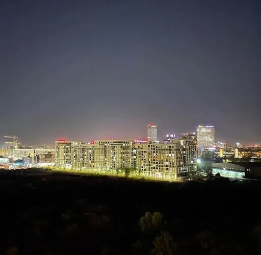 Apartament Panoramic View I Refugiu La Inaltime * Bucharest