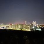 Apartament Panoramic View I Refugiu La Inaltime * 布加勒斯特